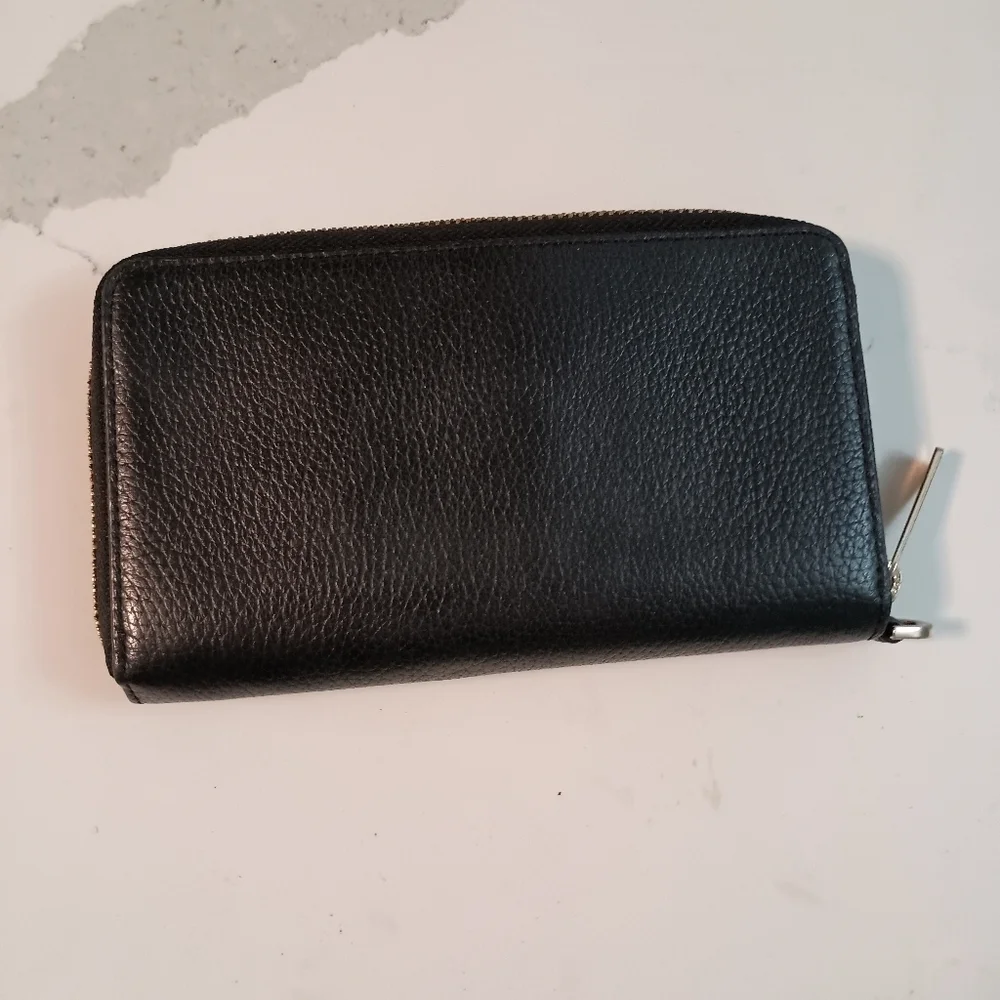 MICHAEL KORS WALLET BLACK PEBBLE LEATHER ZIP AROUND
